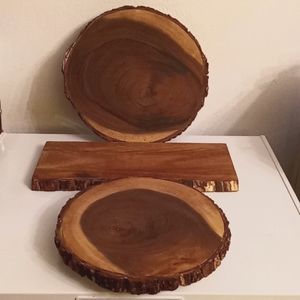 Broyhill Acacia Bark Charger, Serving Board and Lazy Susan Bundle